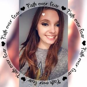 Meet your Posher, Jolie